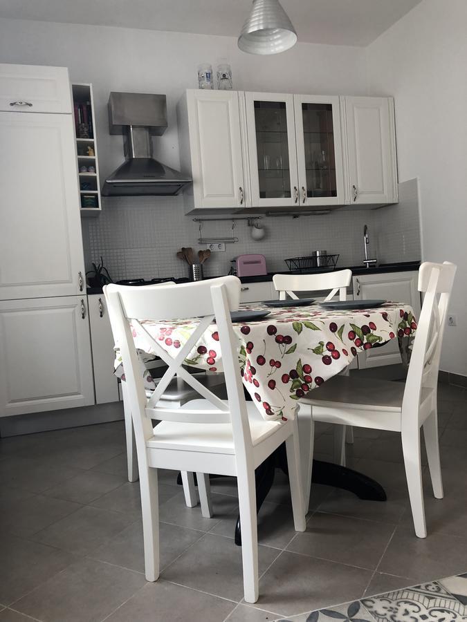 Apartment Tomas Kaštela Extérieur photo