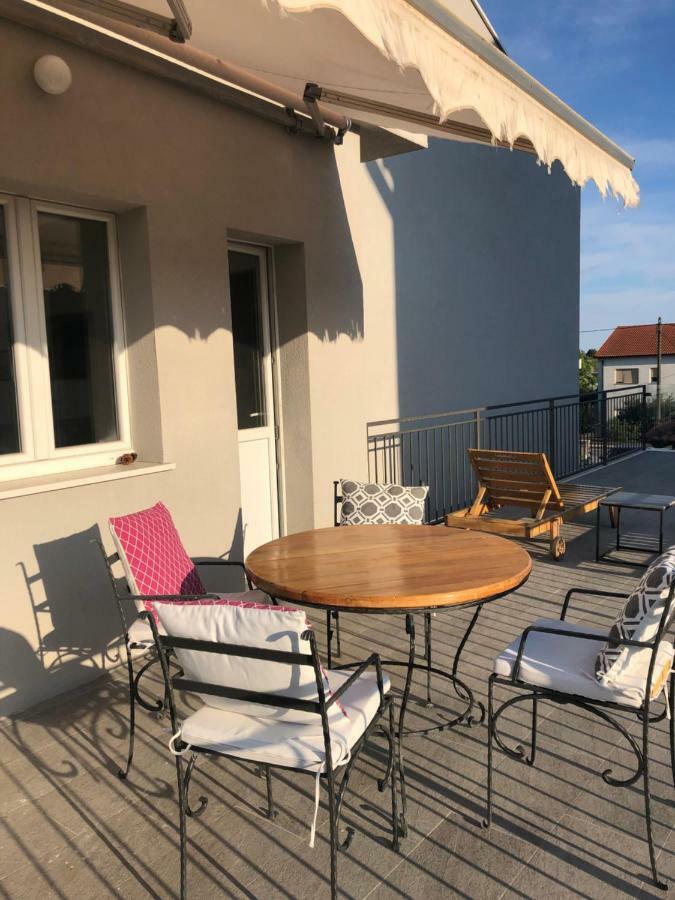 Apartment Tomas Kaštela Extérieur photo